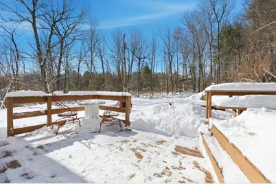 429 Moore St, Ludlow, MA 01056 - Photo 42