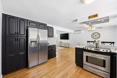 429 Moore St, Ludlow, MA 01056 - Photo 18