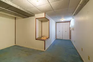 8 Apache Rd, Bellingham, MA 02019 - Photo 30