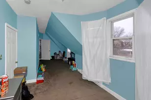 25 Dresden St, Springfield, MA 01109 - Photo 18