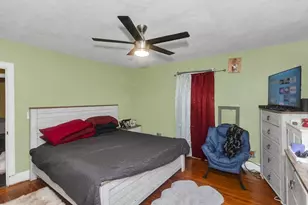 25 Dresden St, Springfield, MA 01109 - Photo 14