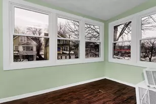 25 Dresden St, Springfield, MA 01109 - Photo 16