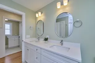 29 Mott St, Arlington, MA 02474 - Photo 18