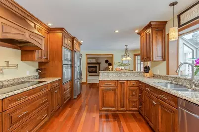 84 Tellier Way, Dracut, MA 01826 - Photo 6