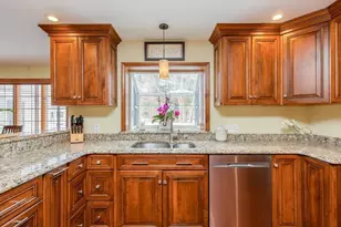 84 Tellier Way, Dracut, MA 01826 - Photo 4