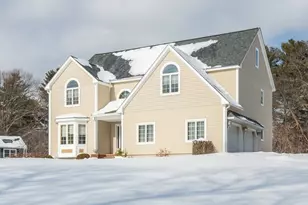 84 Tellier Way, Dracut, MA 01826 - Photo 2