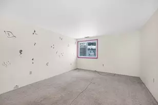 5 Lenox St, Lowell, MA 01852 - Photo 2