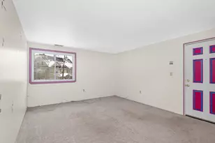 5 Lenox St, Lowell, MA 01852 - Photo 4