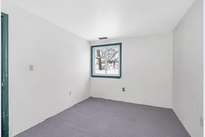 5 Lenox St #4, Lowell, MA 01852 - Photo 16