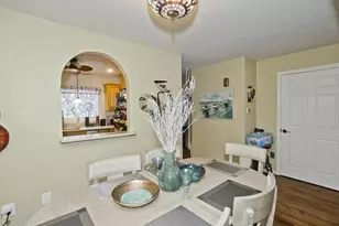 43 West Summitt St, South Hadley, MA 01075 - Photo 6
