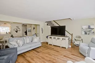 43 West Summitt St, South Hadley, MA 01075 - Photo 12