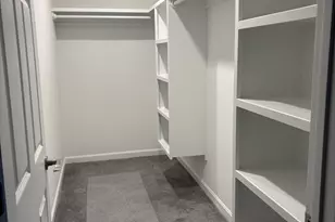 184 Avenue C, Woonsocket, RI 02895 - Photo 12