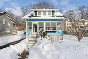 35 Maple Rd, Melrose, MA 02176 - Photo 26