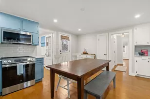 9 Darrow St, Quincy, MA 02169 - Photo 12