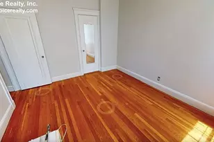 2001 Commonwealth Ave, Boston, MA 02135 - Photo 14