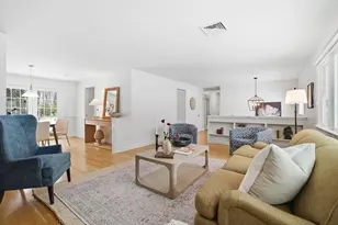 7 Baskin Rd, Lexington, MA 02421 - Photo 4