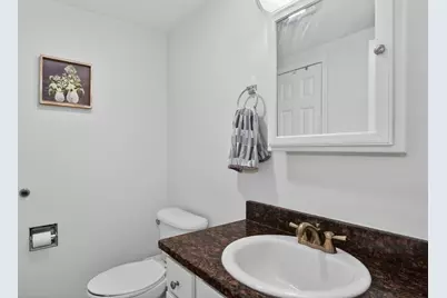 24 Arsenal St #2D, Watertown, MA 02472 - Photo 12