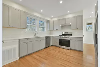 48 Manthorne Rd #2, Boston, MA 02132 - Photo 8