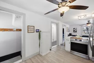 1962 Allen St, Springfield, MA 01118 - Photo 16