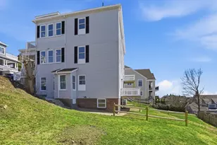 51 Harbor View Ave, Winthrop, MA 02152 - Photo 26