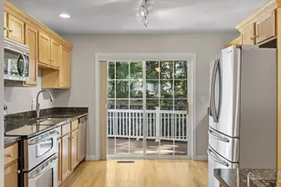 7 Squaw Creek Dr, Haverhill, MA 01830 - Photo 10