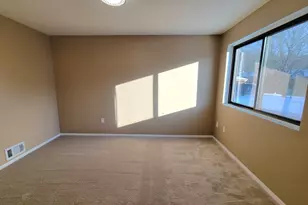 17 Elderwood Dr, Stoughton, MA 02072 - Photo 6