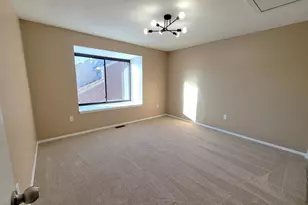 17 Elderwood Dr, Stoughton, MA 02072 - Photo 10