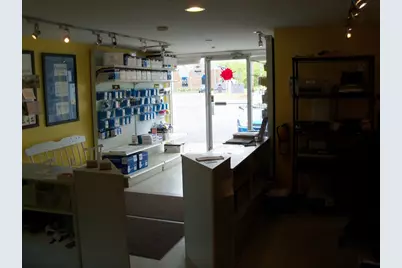 37 Crystal Ave  Ret 035 #11, Derry, NH 03038 - Photo 4