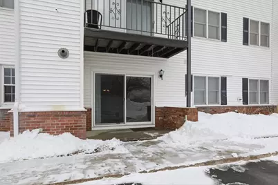 45 Christopher Dr #106, Methuen, MA 01844 - Photo 2