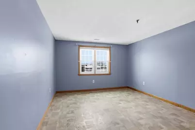 45 Christopher Dr #106, Methuen, MA 01844 - Photo 4