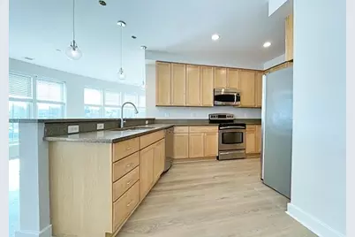 26 New Derby St #202, Salem, MA 01970 - Photo 8