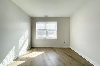 26 New Derby St #202, Salem, MA 01970 - Photo 6