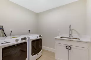 11 Cuba St, Andover, MA 01810 - Photo 28