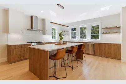 11 Cuba St, Andover, MA 01810 - Photo 6