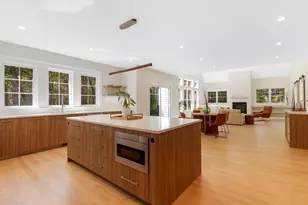 11 Cuba St, Andover, MA 01810 - Photo 8