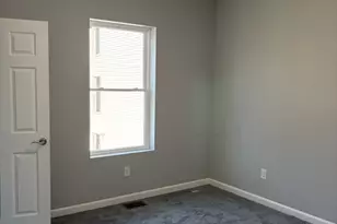 184 Avenue C, Woonsocket, RI 02895 - Photo 10