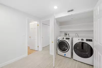 41 Dunster Rd, Bedford, MA 01730 - Photo 28