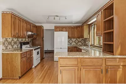 4 22nd St, Wareham, MA 02538 - Photo 8