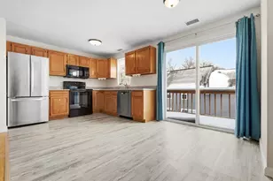 37 Mercury Terrace, Haverhill, MA 01832 - Photo 4