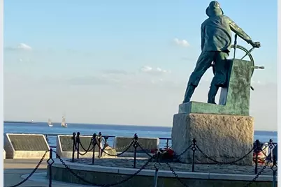 33 Maplewood Avenue #310, Gloucester, MA 01930 - Photo 2