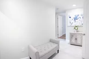 8 - 10 Museum Way, Cambridge, MA 02141 - Photo 2