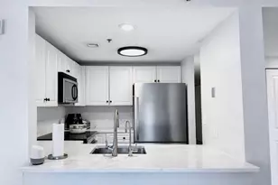 8 - 10 Museum Way, Cambridge, MA 02141 - Photo 4