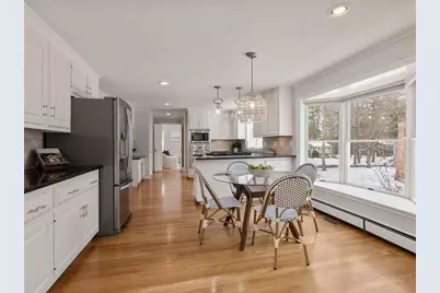 3 Niantic Street, Medfield, MA 02052 - Photo 10