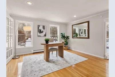 3 Niantic Street, Medfield, MA 02052 - Photo 6