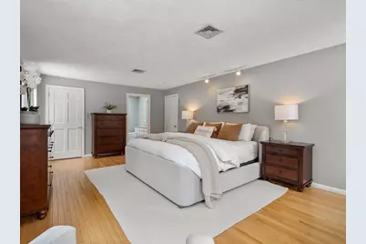 3 Niantic Street, Medfield, MA 02052 - Photo 22