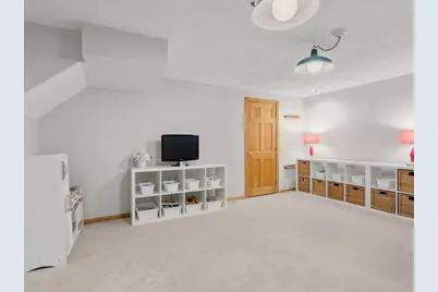 3 Niantic Street, Medfield, MA 02052 - Photo 34