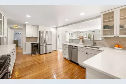 68 Brookline Street, Needham, MA 02492 - Photo 6