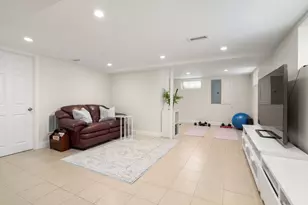 50 Poplar St, Belmont, MA 02478 - Photo 24