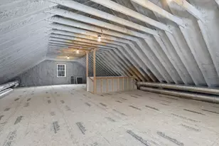 181 Pine St, Tewksbury, MA 01846 - Photo 32