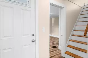 3 Tremont Ave, Amesbury, MA 01913 - Photo 4